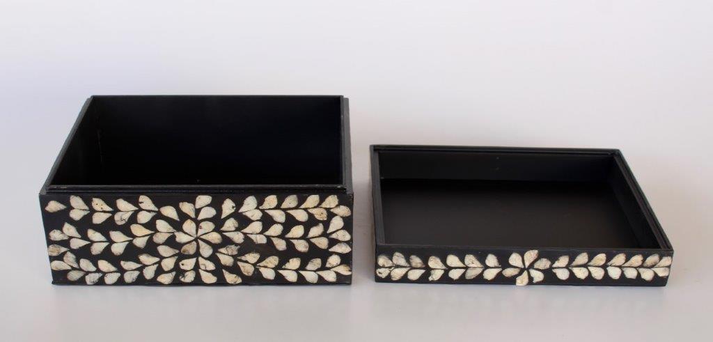 Set Of 2 Black & Silver Leaf Capiz Boxes